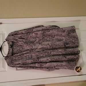 Torrid Size 6 Printed Design Blouse